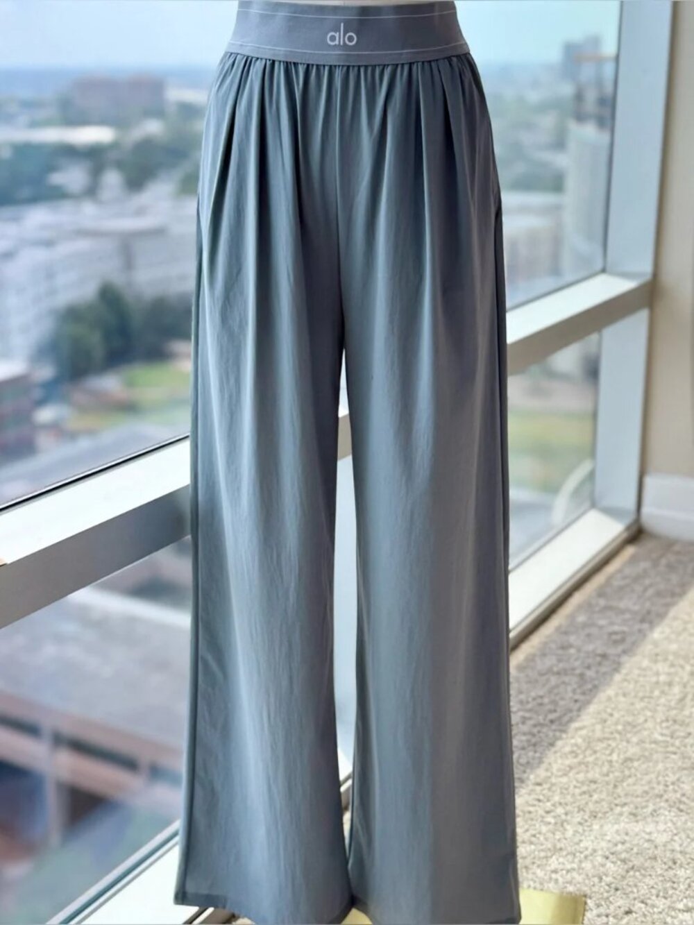 ♨ALO Yoga Suit Pants, Steel Grey (Regular Size) Loose and Comfortable❤
